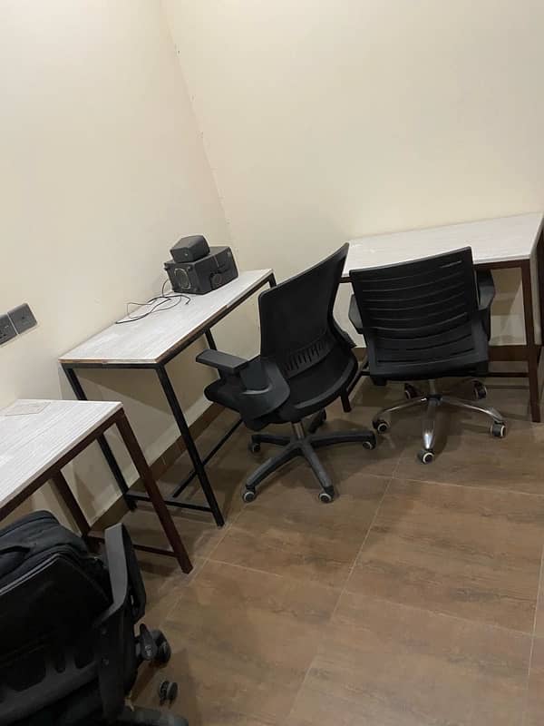 Office furniture chairs and tables for sale 2