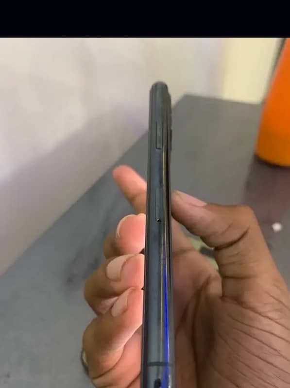 iPhone 11 Pro non pta 10/9 5