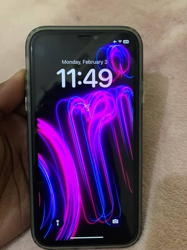 Iphone 11 condition 9/10 0