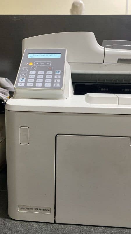 LASERJET pro MFP M148fdw 0