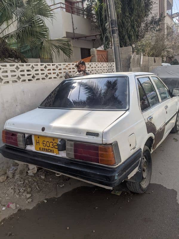 Nissan Sunny 1986 2