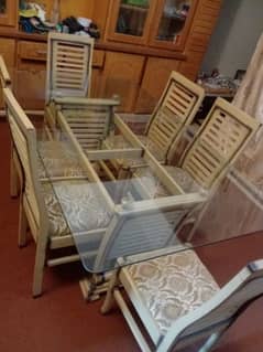 Urgent sale solid wood Dining Table with six chairs and glass top