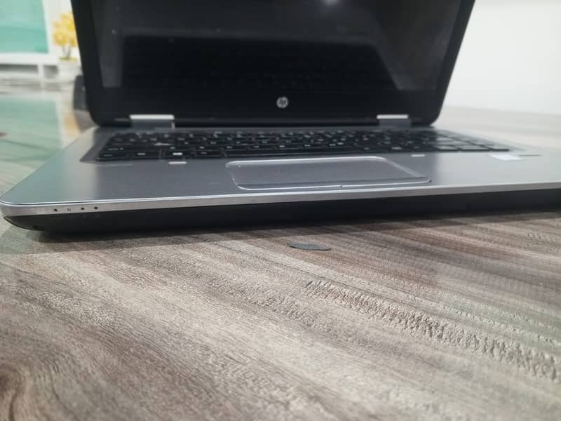 Hp laptop i5 6th gen 8/256+500 hard 2