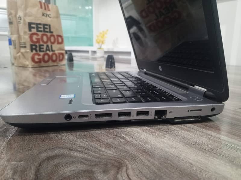 Hp laptop i5 6th gen 8/256+500 hard 3