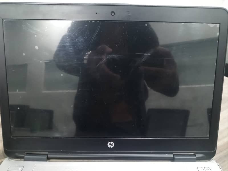 Hp laptop i5 6th gen 8/256+500 hard 6