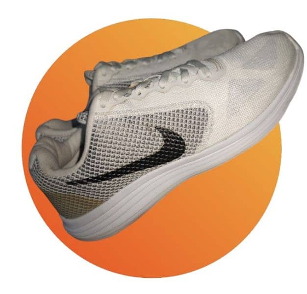 NIKE Revolution 3 Running Shoe 1