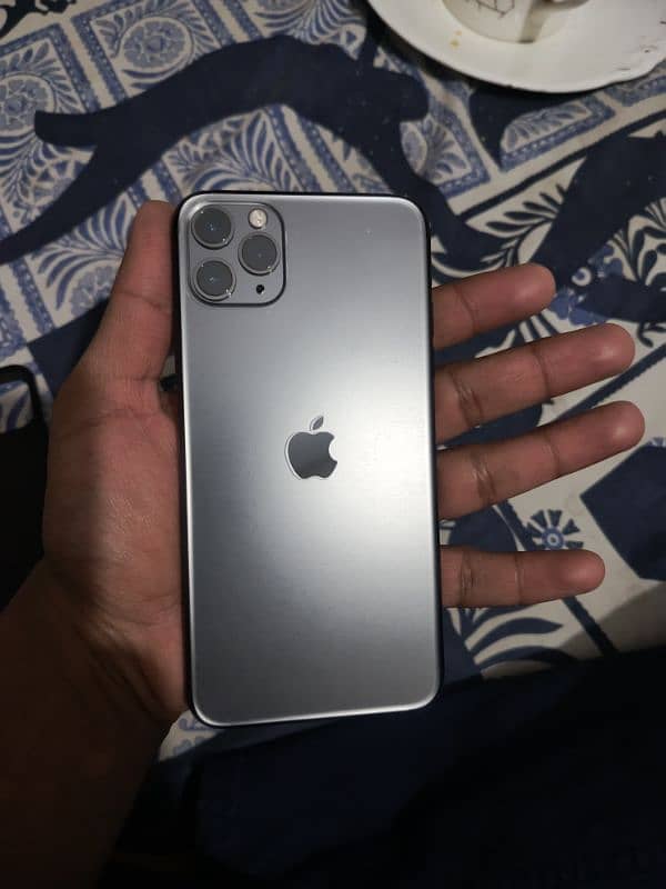 iphone 11 pro max 256 gb water pack pta approved 4