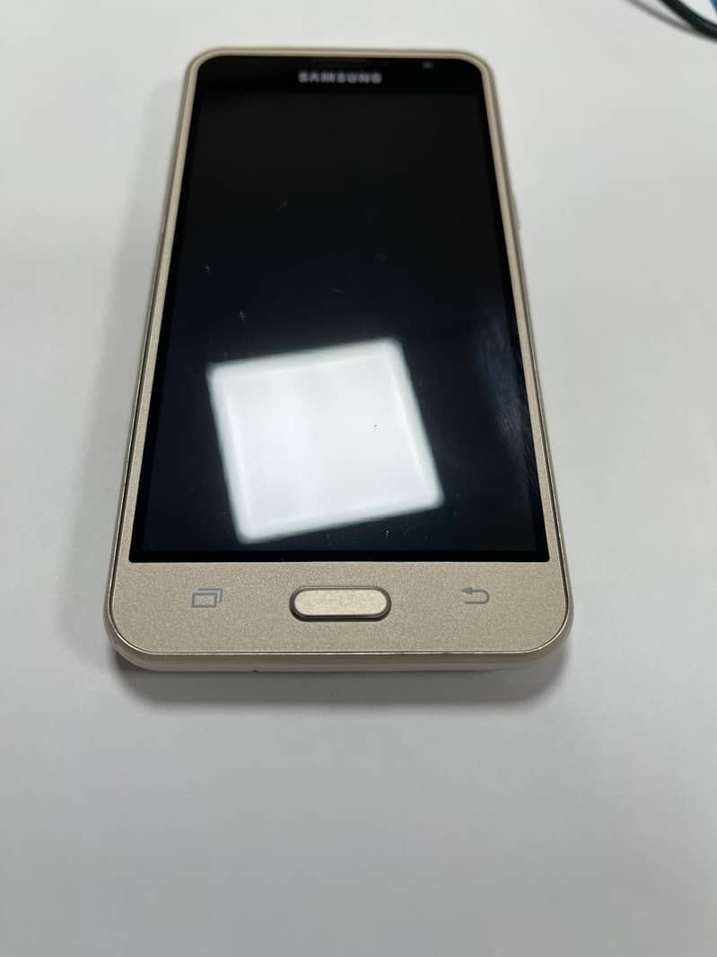 Samsung Mobile J3 ( 2016 ) NON PTA 2