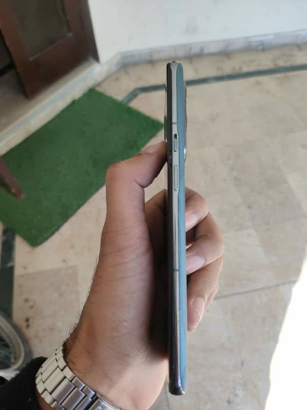 OnePlus 9 Pro 5G (12/256GB) - Cracked Front & Back, Fully Functional 5