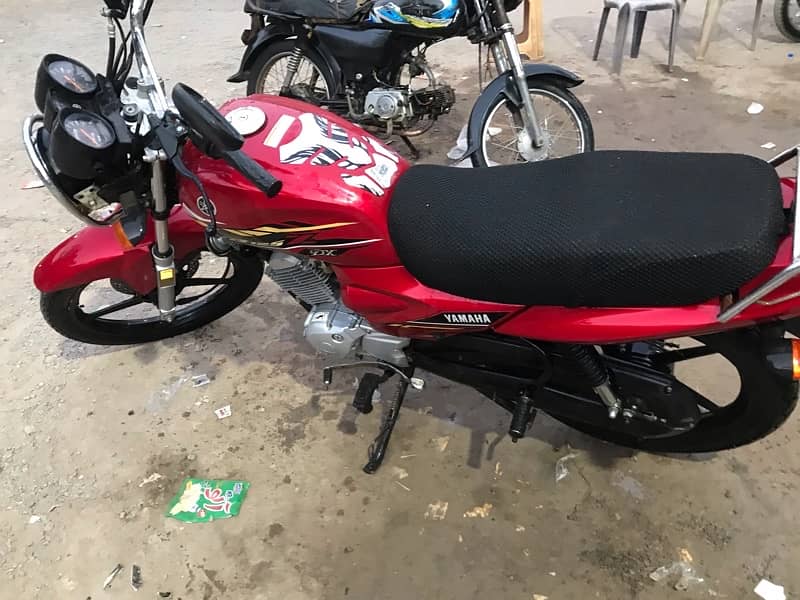 Yamaha yb125z dx 2021 model 0