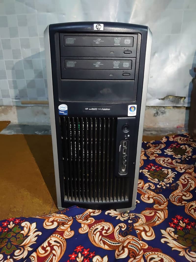 HP xw8600 Intel® Xeon® Quad Core 2