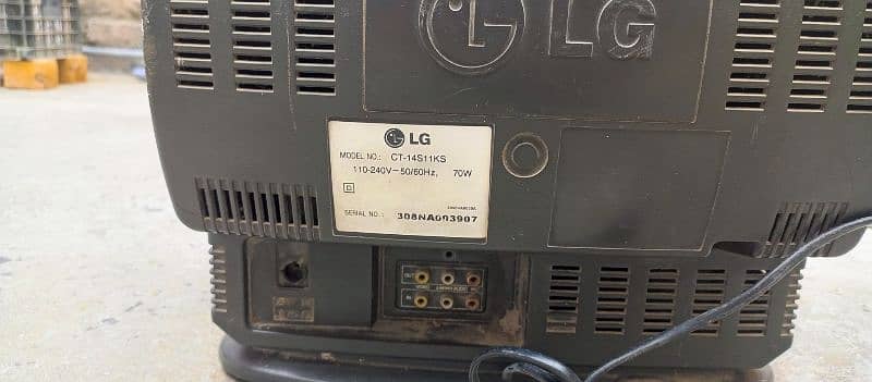 LG TV 5