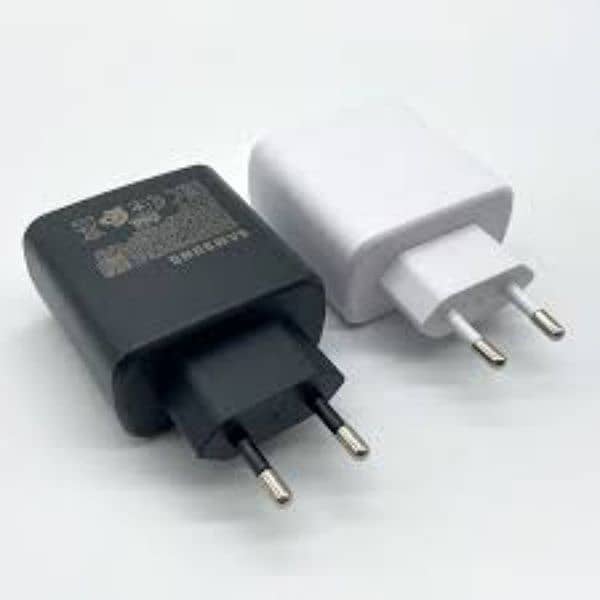 Samsung 45W Charger 1