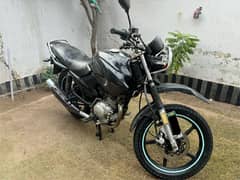 Yamaha YBR 125 | Model 2015 | Urgent Sale | Total Geniune