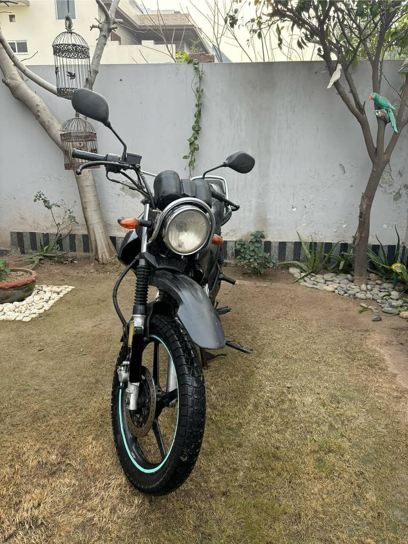 Yamaha YBR 125 | Model 2015 | Urgent Sale | Total Geniune 2