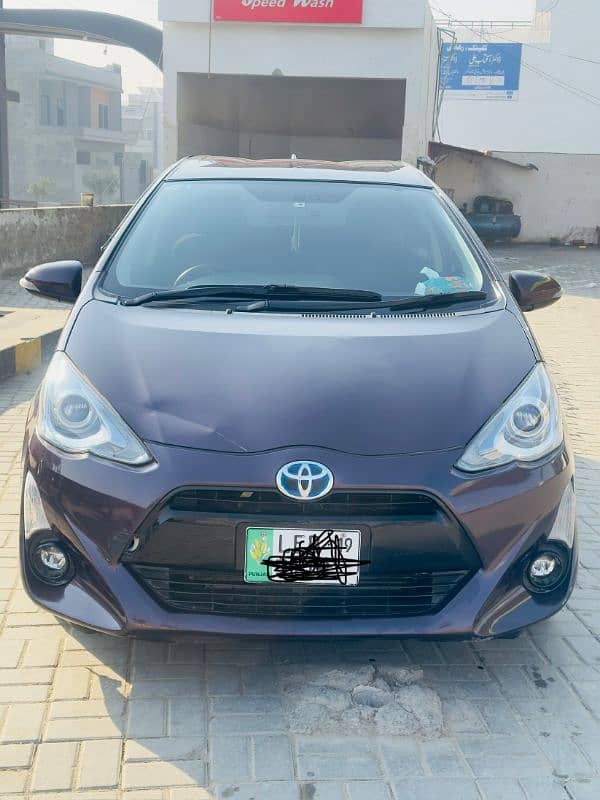 Toyota Aqua 2015 0