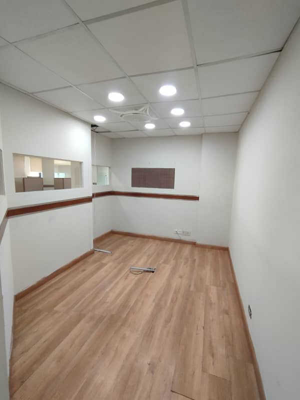 1800 Sq Feet Office For Rent In Gulberg 18