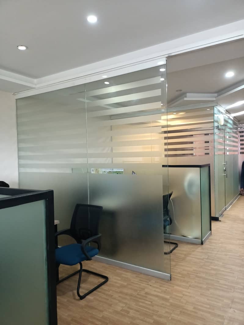 Fully Furnished Office Available For Rent In Mm Alam Road Gulberg Main Boulevard 15