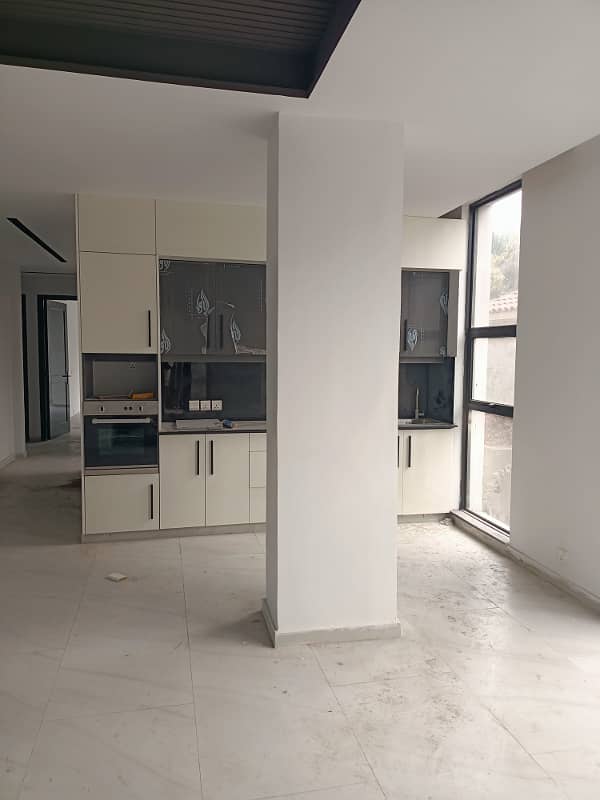 Luxury Well Brand New Apartment For Rent 4