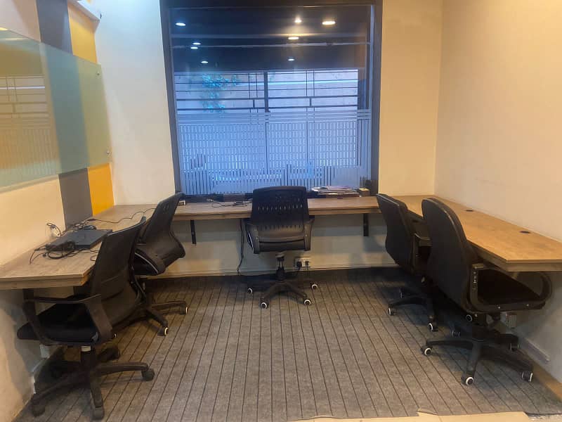 Well Maintained 5000 Sq. ft Office For Rent In Gulberg 6