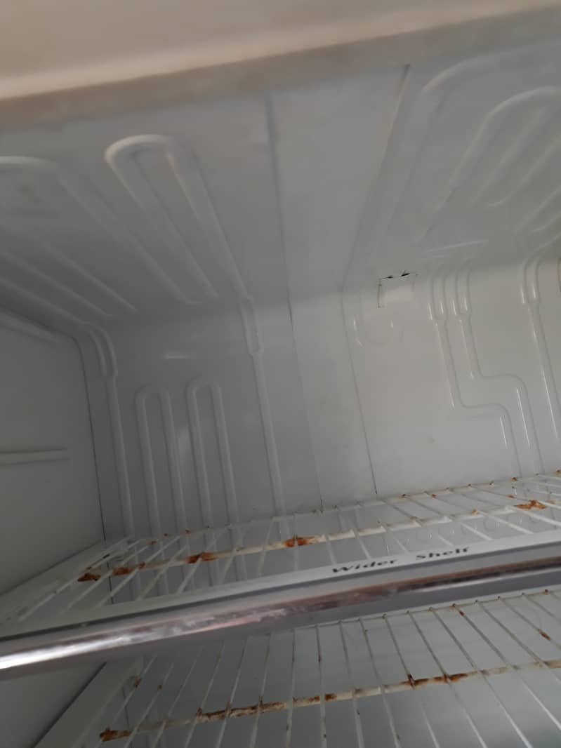 Dawlance Refrigerator 1