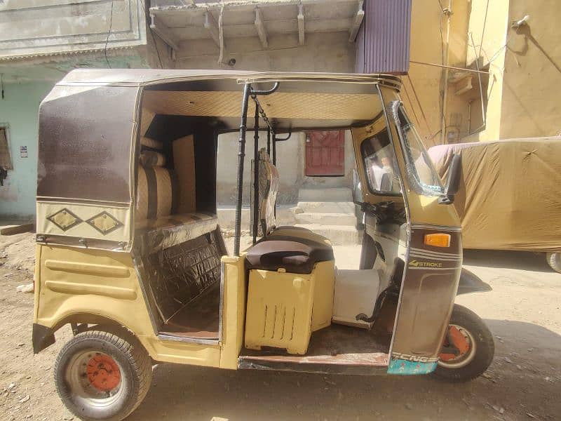 Rickshaw 2016 model 0