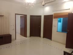 Kanal 4bed outclass upper portion is for rent in wapda town