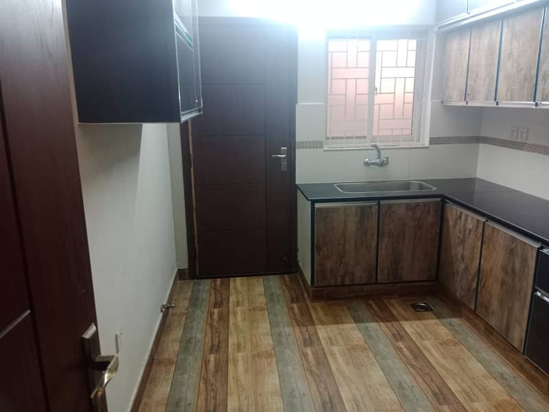 Kanal 4bed outclass upper portion is for rent in wapda town 10