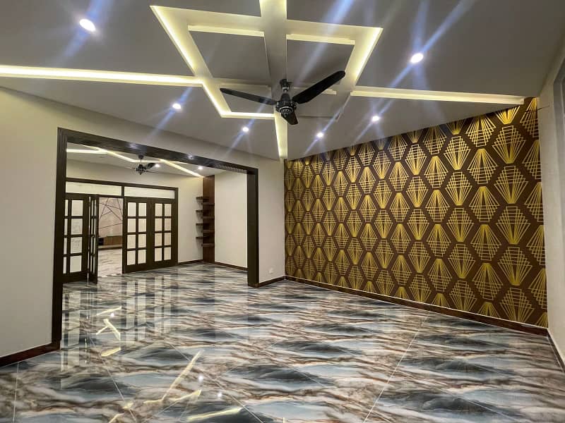 1 Kanal House For Sale In Engineers Town 11