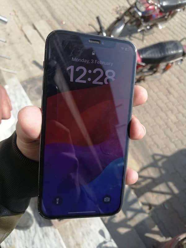 i phone 12 pro  128GB 0