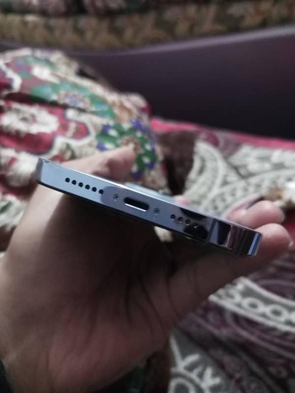 IPhone 13 Pro Max (non PTA) 5