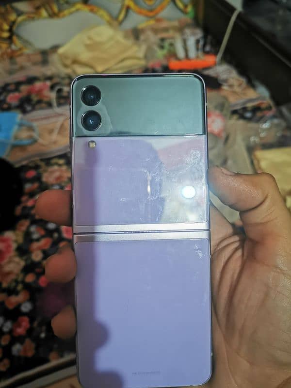 Z flip 3 c + huawei p30 pta 4