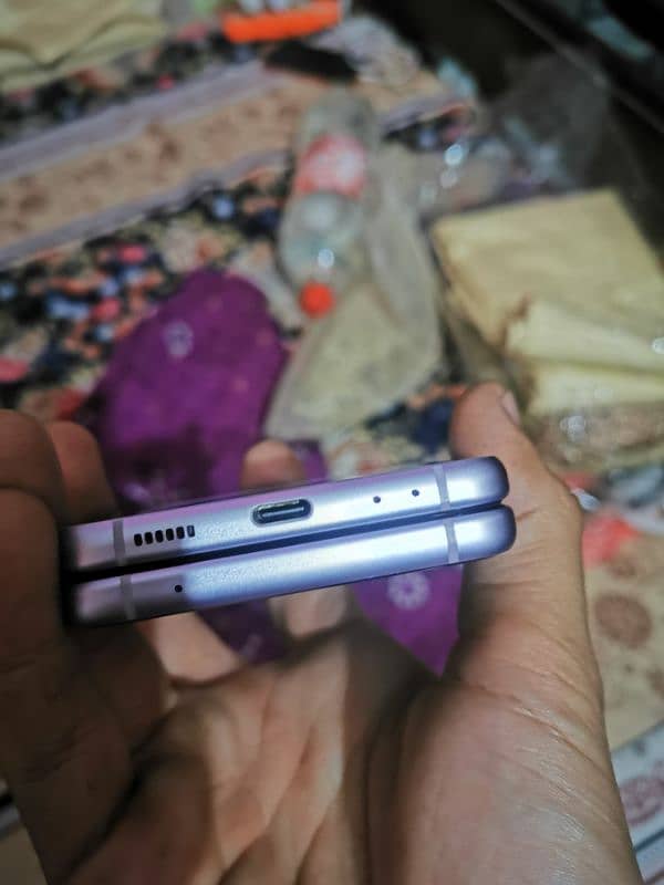 Z flip 3 c + huawei p30 pta 8