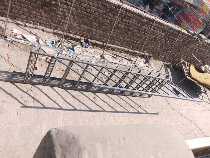 Iron stair Heavy material like new 4