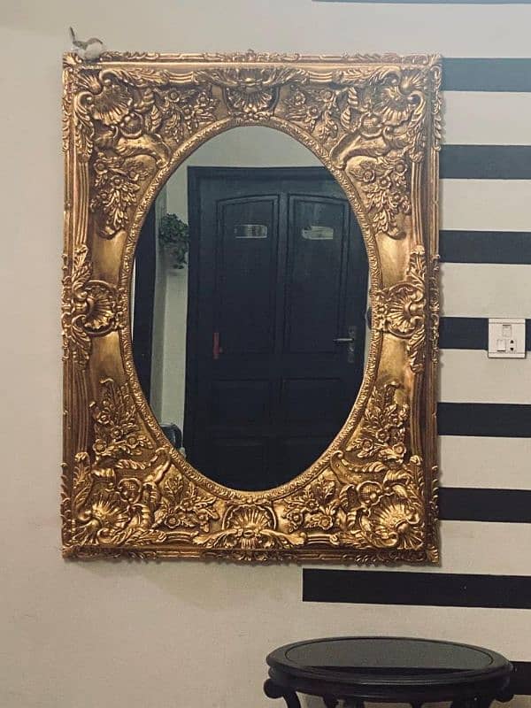 Golden decorative mirror 2