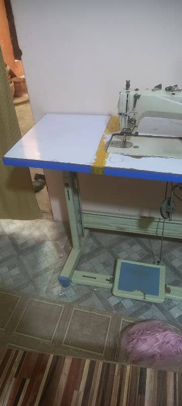 juita company  sewing machine 2