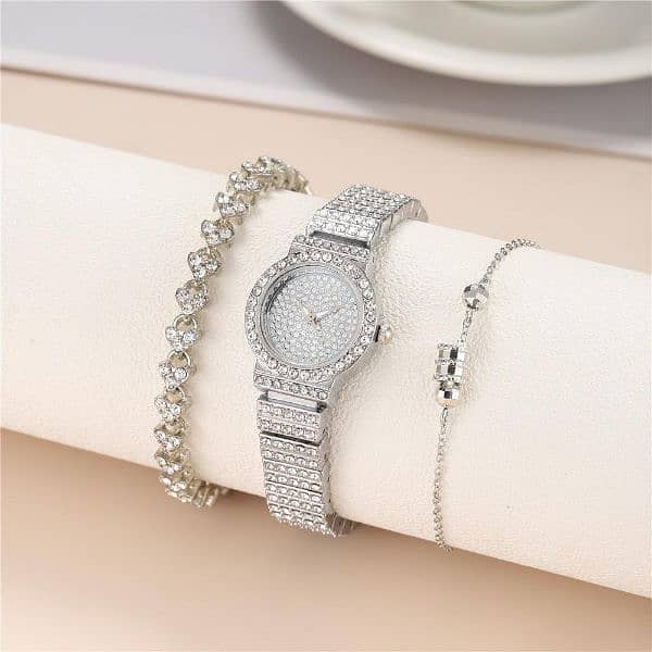 Luxury Full Diamond Ladies Bracelet Watch - 3 Piece Gift Set 2