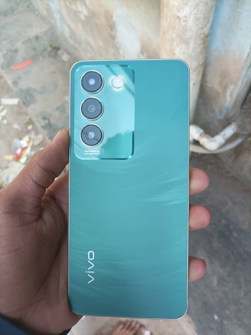 Vivo y100 5