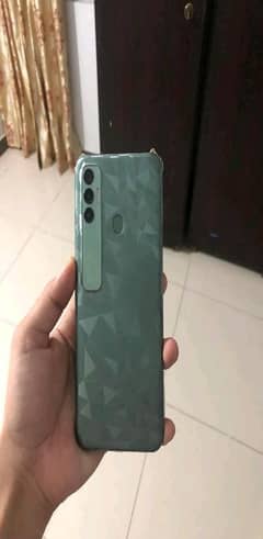 Tecno spark 7 pro