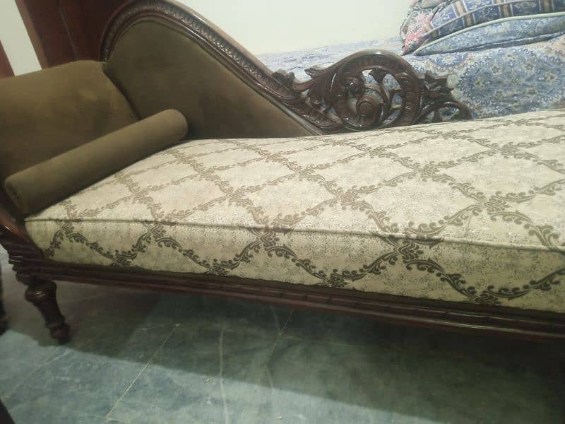 sofa/ dewan / for sale 3