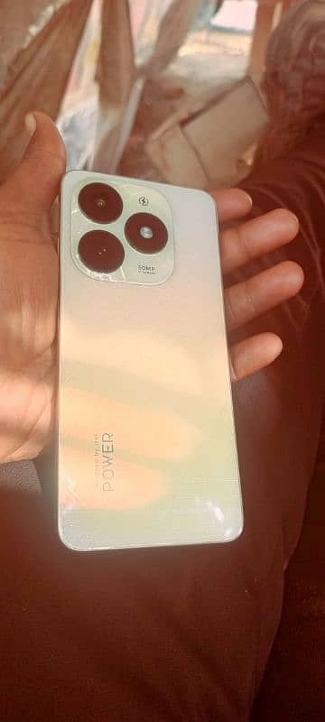 itel p55  8+8gb ram  128gb memory 1