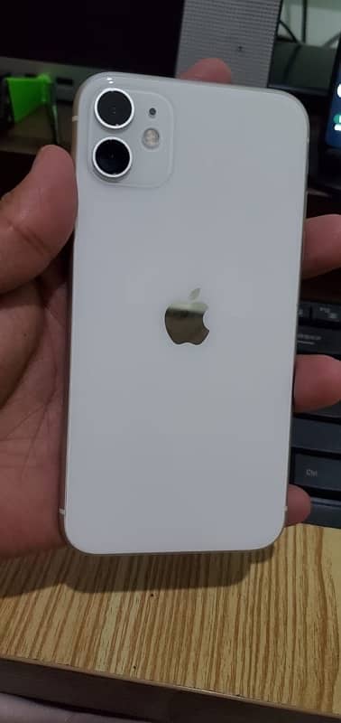 iphone 11 non jv 64gb    85% bh 10/10 pack 4