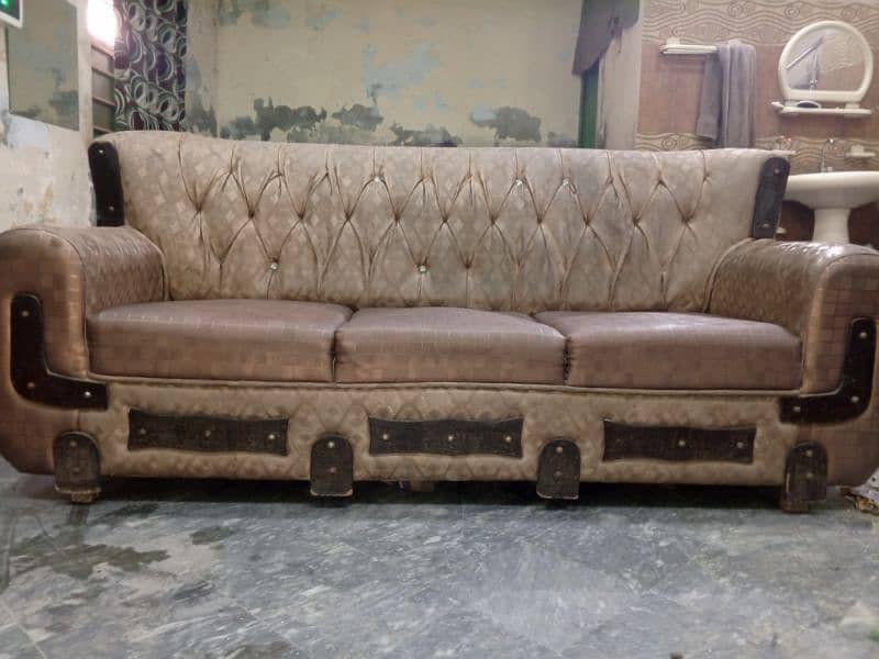 used sofa set 0