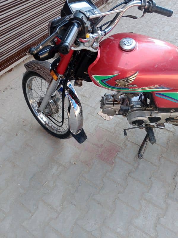 Honda CD70 bike for sale Model 16/17 4