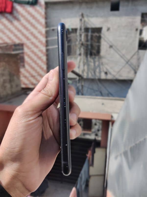 Iphone XR 128Gb Non-PTA Exchange Possible 0