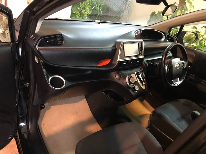 Toyota Sienta 2016 4