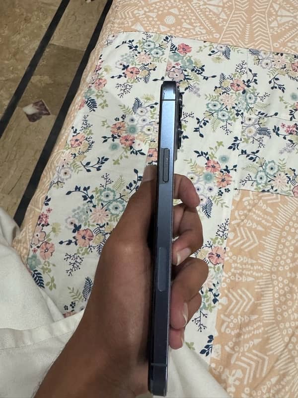 iPhone 13 Pro max PTA proved 5