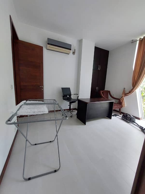 3 Bed Luxury Furnished Apartment For Rent In Gulberg 2