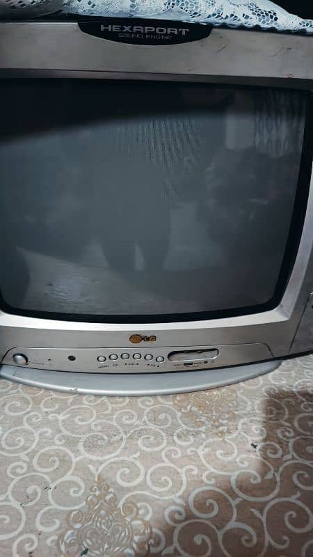 LG TV 2