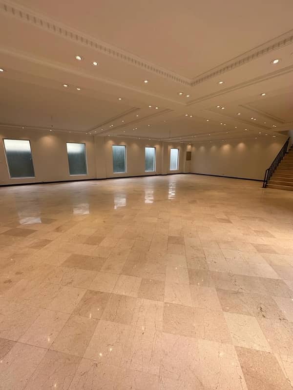 6000 Sq Ft Commercial Hall Is Available FOR 7